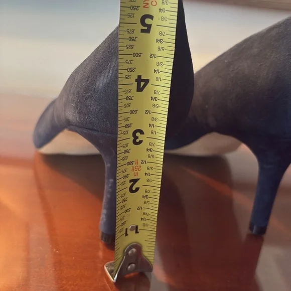 Boden heels New size 9.5 (41) Lara mid heel court shoe pumps navy suede - Picture 8 of 13